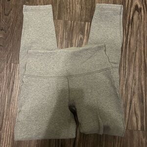 Lululemon Wunder Under Fleece Lined Leggings Size 4 | Heather Gray | High Rise